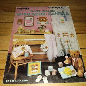 Baby Bears in Plastic Canvas Leaflet #408 (Leisure Arts, 1985)
